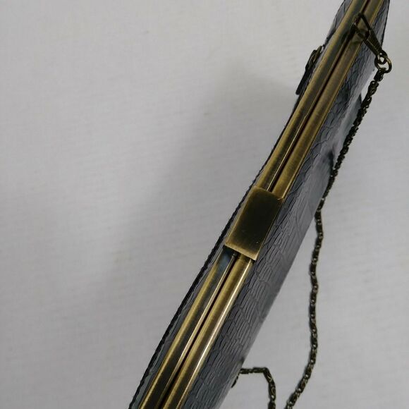 Jessica McClintock Vegan Crocodile Skin Leather Clutch - Picture 7 of 9